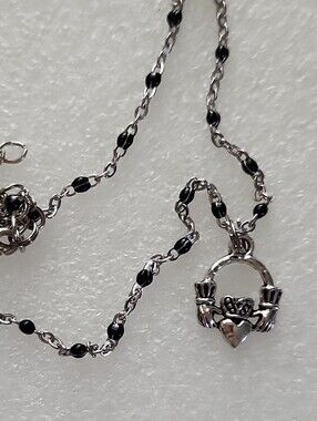Hand Crafted Silver and Black Claddagh Bracelet / Anklet